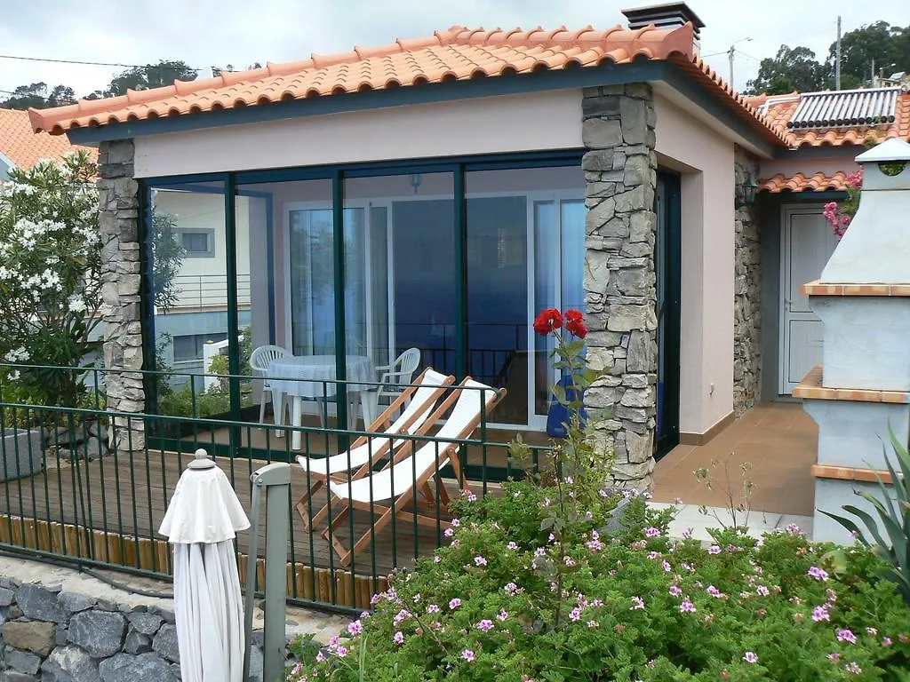 Banda Do Sol Self Catering Cottages Estreito Da Calheta