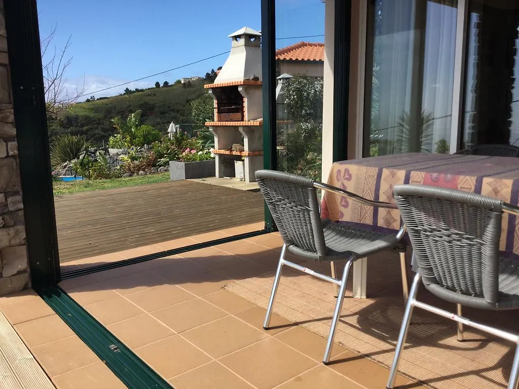 Ferienhaus Banda Do Sol Self Catering Cottages Estreito Da Calheta