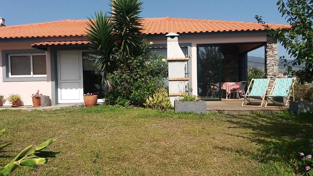 Ferienhaus Banda Do Sol Self Catering Cottages Estreito Da Calheta